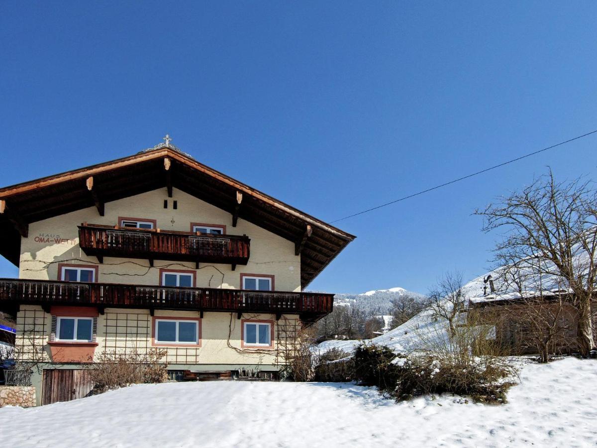 Apartment In Hopfgarten Brixental Near Ski Lift Hopfgarten im Brixental Bagian luar foto