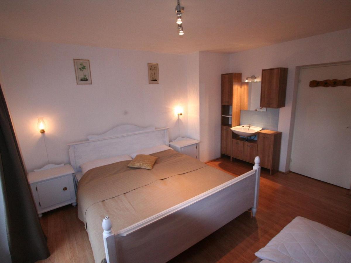 Apartment In Hopfgarten Brixental Near Ski Lift Hopfgarten im Brixental Bagian luar foto
